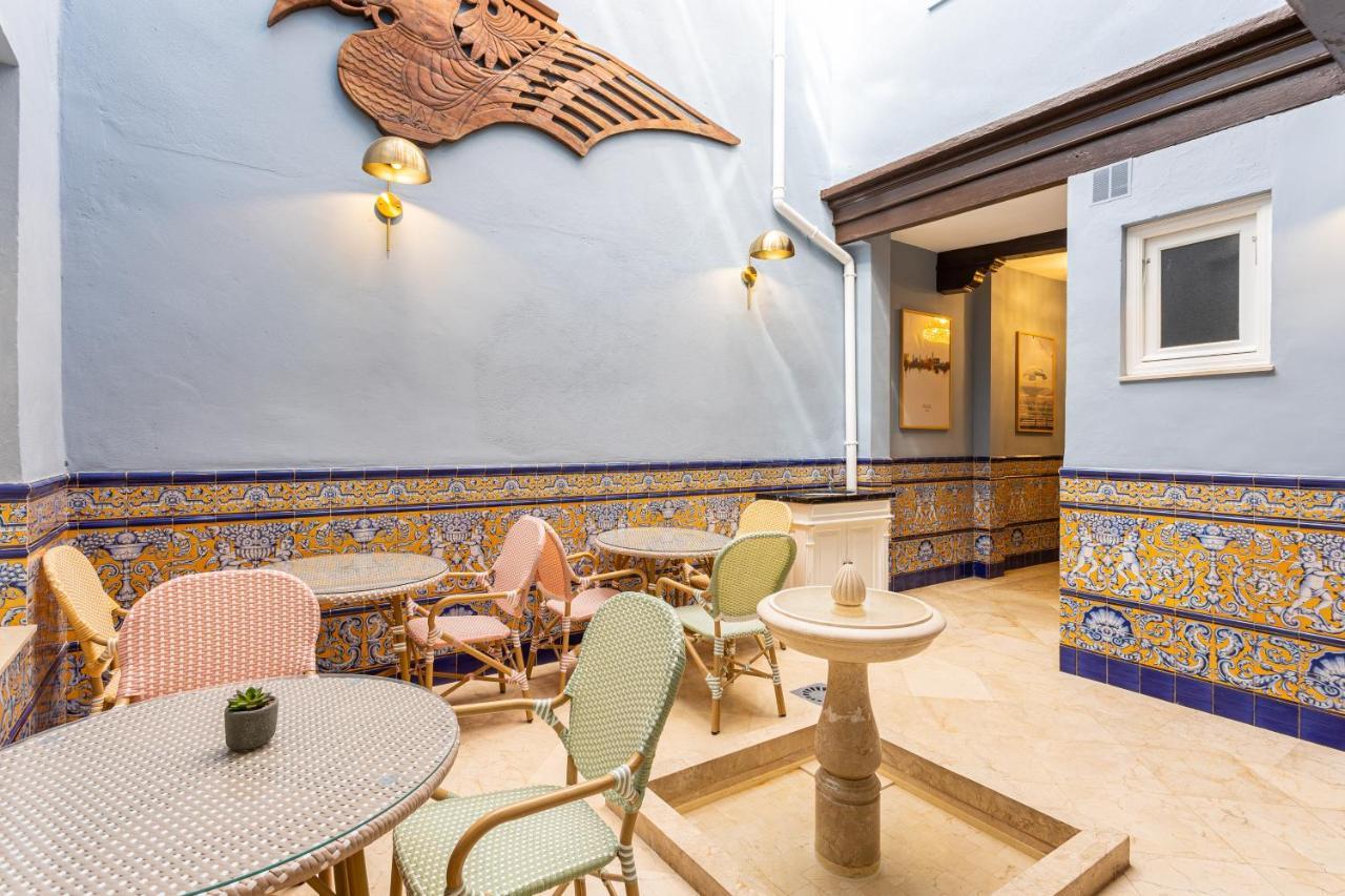 Casa De Alma Hotel Malaga Exterior photo